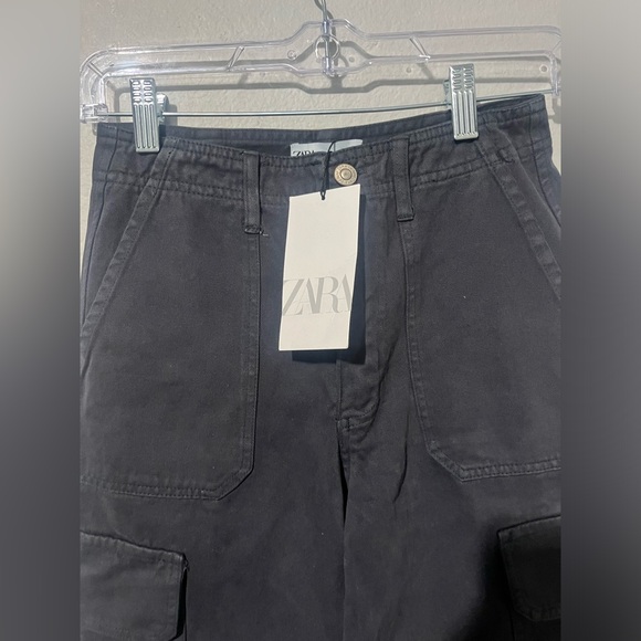 Zara Mid Rise Straight Leg Cargo‎ Pants Green Size 0 NWT - Picture 3 of 4